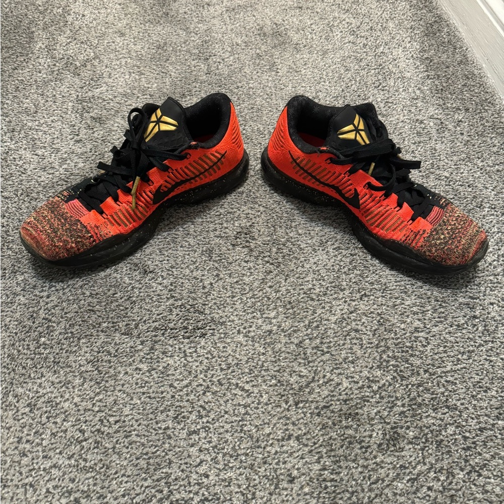 RARE Kobe 10 Elite Low Christmas Shoes - Picture 4 of 5